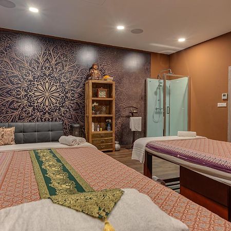 Barok Hotel And Apartments ブラチスラヴァ エクステリア 写真