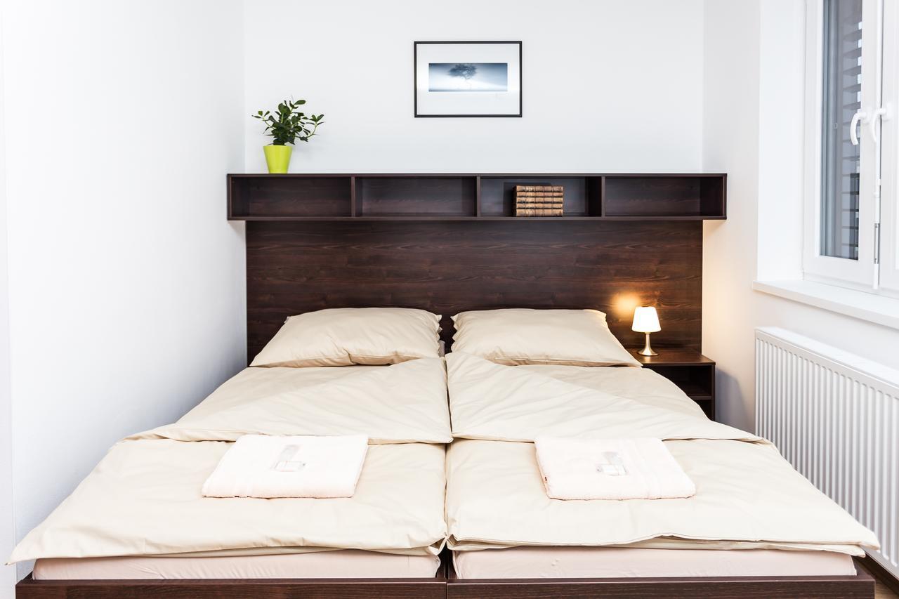Barok Hotel And Apartments ブラチスラヴァ エクステリア 写真