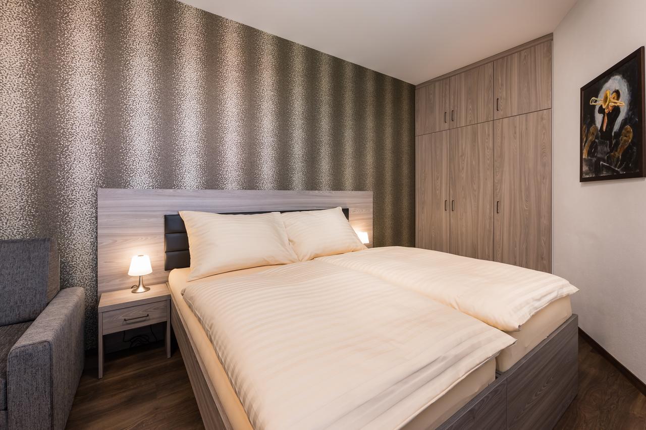 Barok Hotel And Apartments ブラチスラヴァ エクステリア 写真