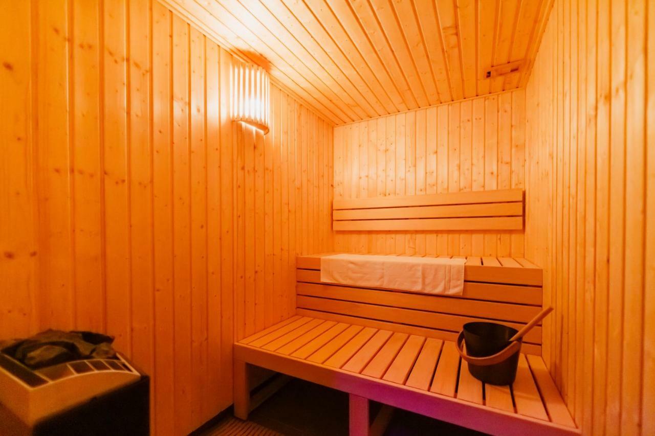 Barok Hotel And Apartments ブラチスラヴァ エクステリア 写真
